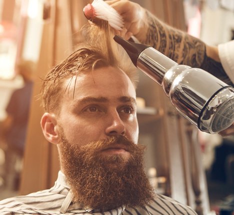Klient korzystający z terminarza dla barberów